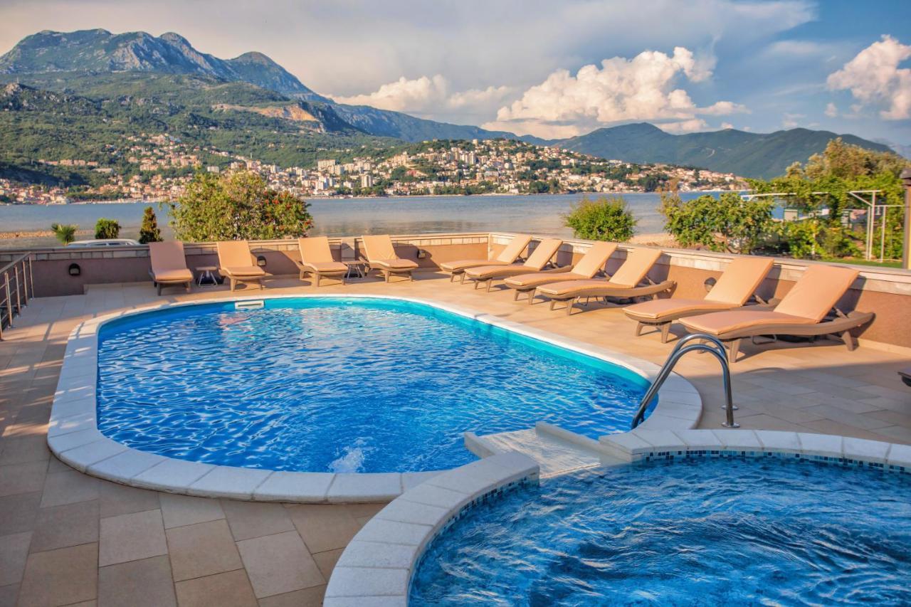 Apartments Obala - Katic Χέρτσεγκ Νόβι Εξωτερικό φωτογραφία