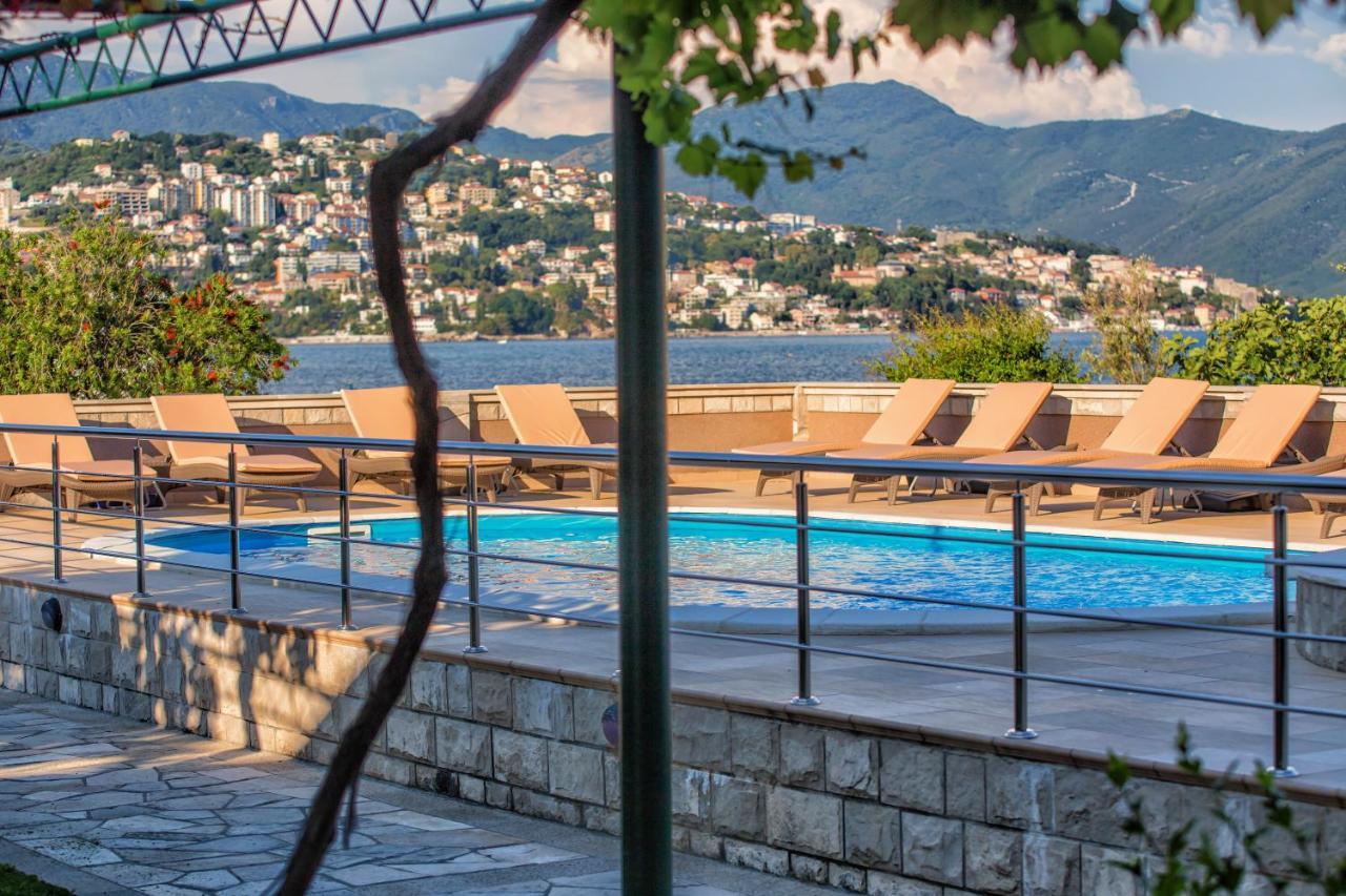 Apartments Obala - Katic Χέρτσεγκ Νόβι Εξωτερικό φωτογραφία
