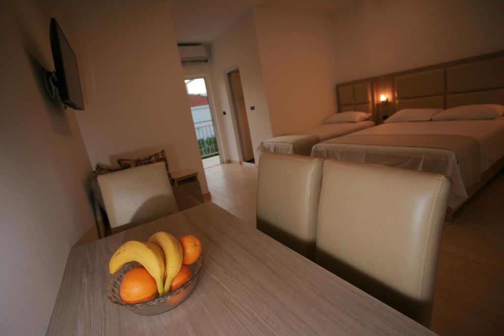 Apartments Obala - Katic Χέρτσεγκ Νόβι Δωμάτιο φωτογραφία